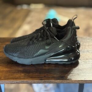 Nike Air Max 270 Triple Black Sneakers